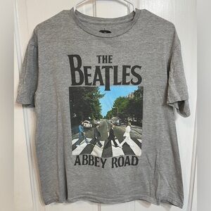 The Beatles "Abbey Road" Men’s T-Shirt Size Large – Gray – Good Used Condition